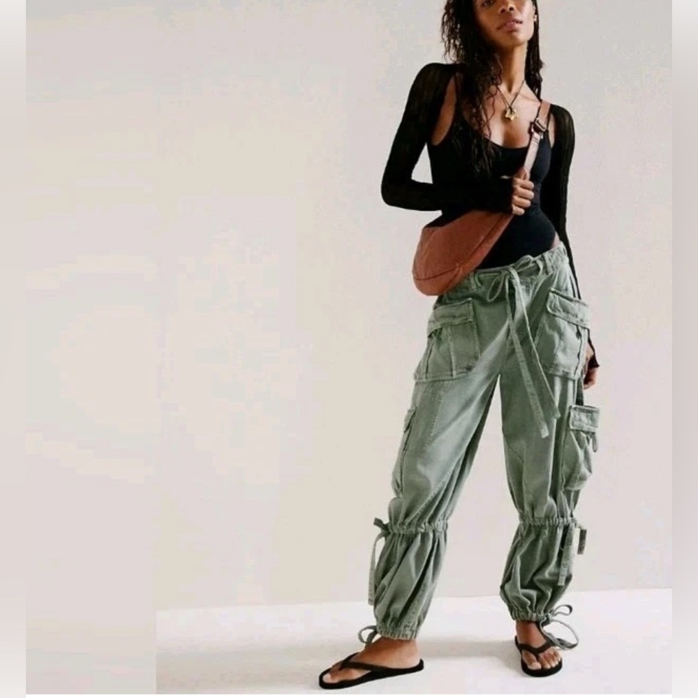 Free People Big Sky Parachute Cargo Pants Green Large